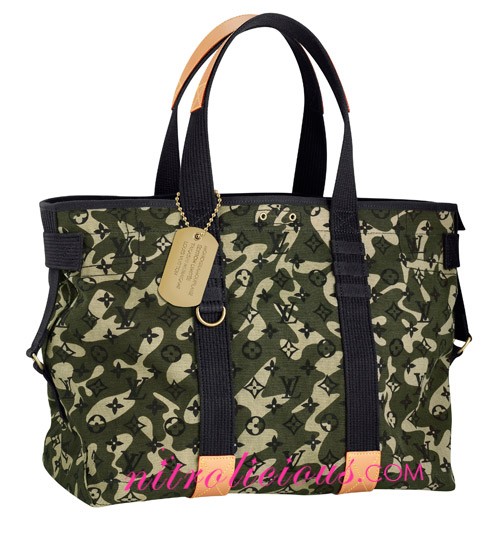 I'm oddly attracted to this camo LV bagmaybe because it is