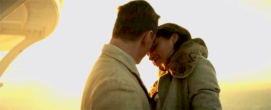 tumblr_ocmytaPUgt1qzs7uio1_540.gif