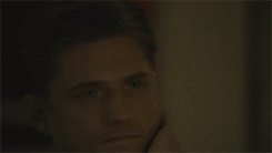 tumblr_mkjol1cPMI1qmlm8bo3_250.gif