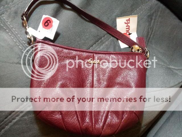 coachpurse_zps8bafac8c.jpg