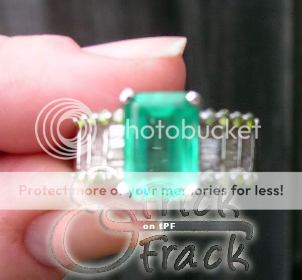 columb-emerald-inclusions.jpg