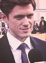 tumblr_misfqrKCHA1qcnzeho9_250.gif