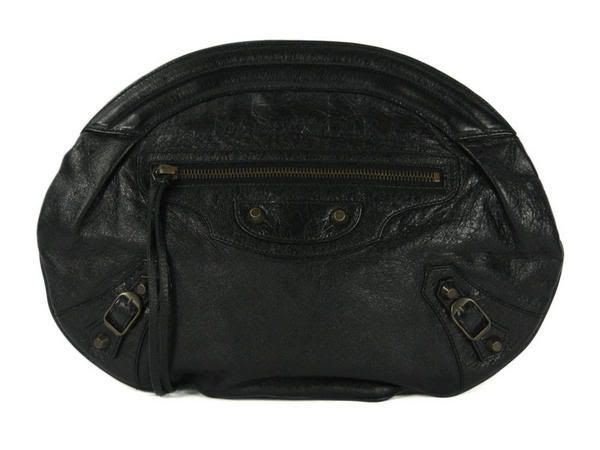BalenciagaOvalClutch.jpg