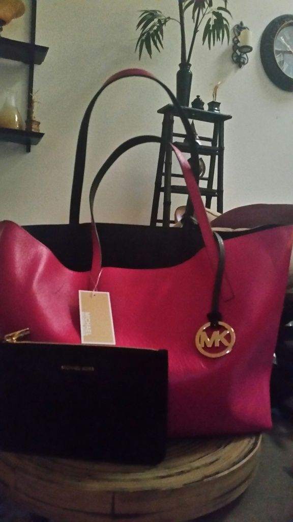 MK%20TOTE%202.jpg