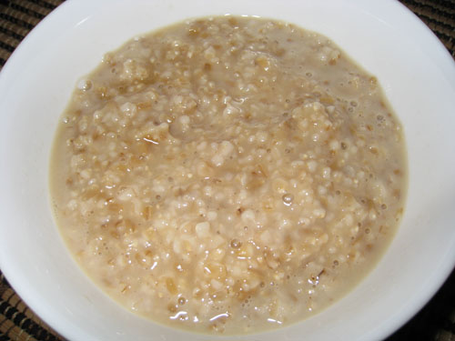 Oatmeal+with+Maple+Syrup+and+Brown+Sugar.jpg