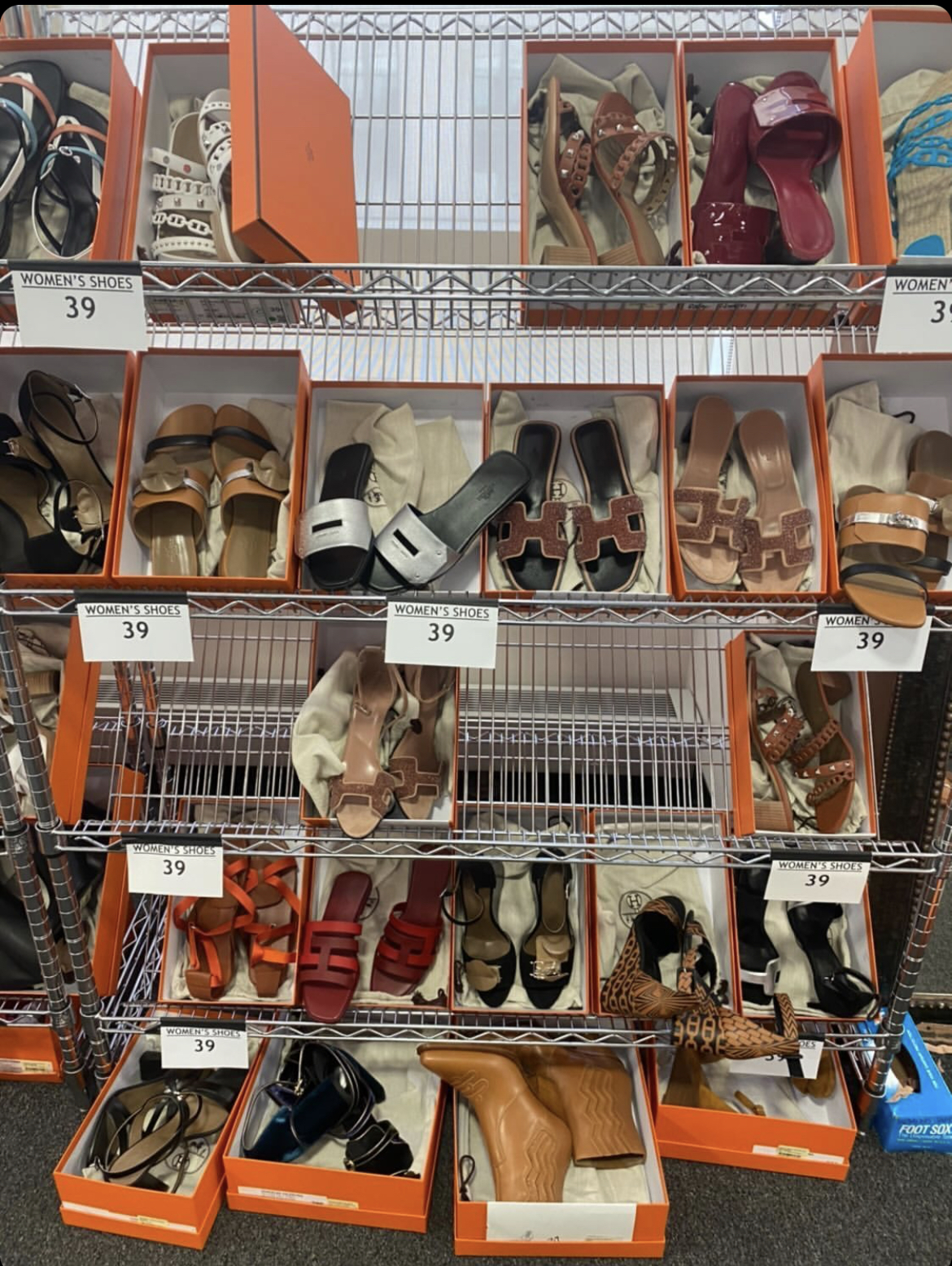 My Experience at the Hermes Sample Sale — THRIFT & TELL