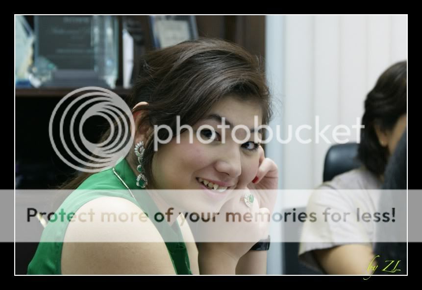 wt-at-office-in-green.jpg