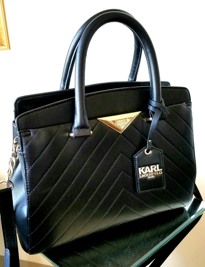 Karl%20Lagerfeld%20Large%20Lambskin%20Tote.jpg