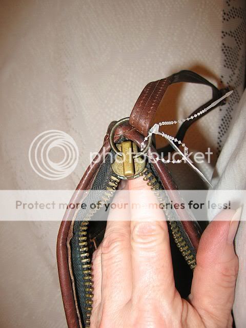 CoachZipFolder009.jpg