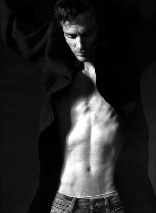 Michael-WonderlandMagazine-April201.jpg