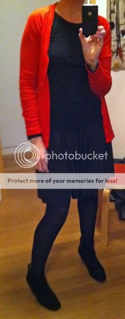 KS_skirt_red_cardigan.jpg