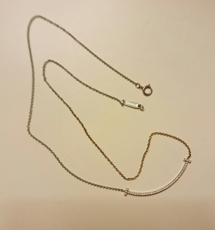 Smile-Necklace.jpg