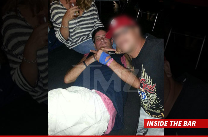 1011-charlie-sheen-kicked-out-of-bar-tmz-3.jpg