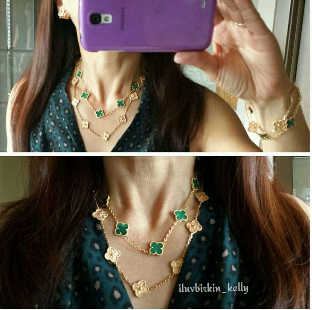 18K Yellow Gold Van Cleef & Arpels Vintage Alhambra 20 Motifs Necklace with  Diamonds and Malachites