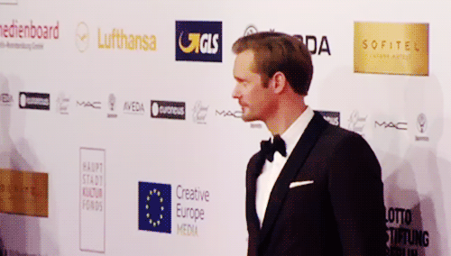 tumblr_nz9wk7wd7f1rtj2i3o1_500.gif
