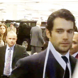j7mLf2w.gif