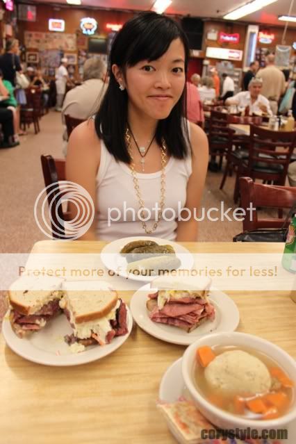 6a0120a782cd66970b0133f595b35c970b.jpg