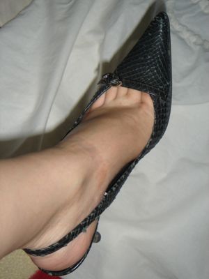 shoeCleavage.jpg