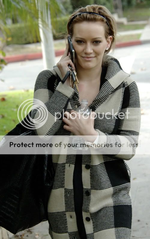 hilary-duff-fit-1288-8.jpg