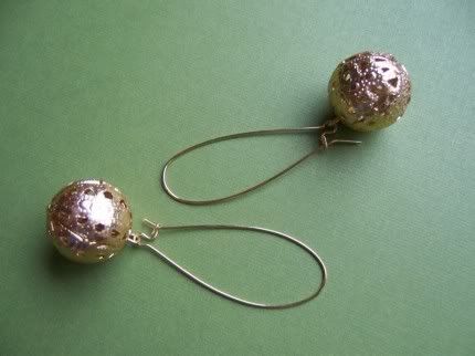 GreenLeafandOwlfiligreeearrings.jpg