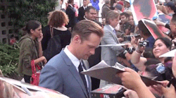 tumblr_moavnkP9Af1qk4jbqo5_250.gif