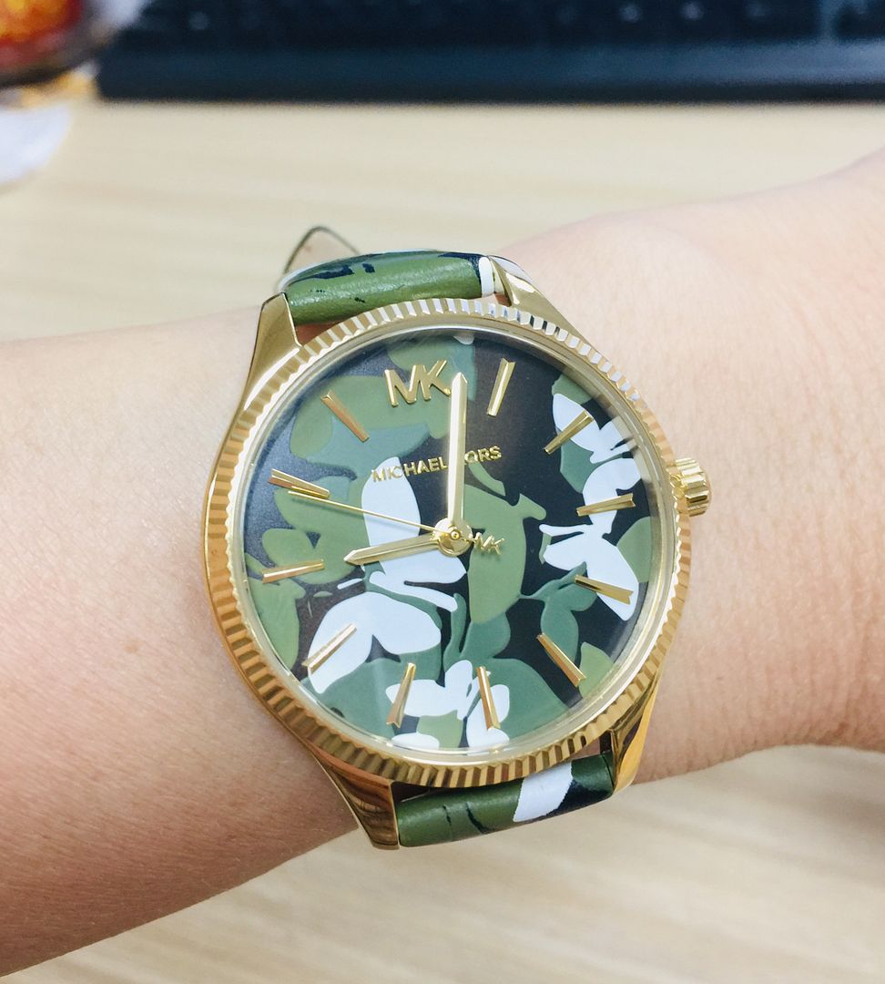 MK%20watch.jpg