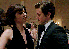 tumblr_o946n3nFJ41qal0zgo4_250.gif