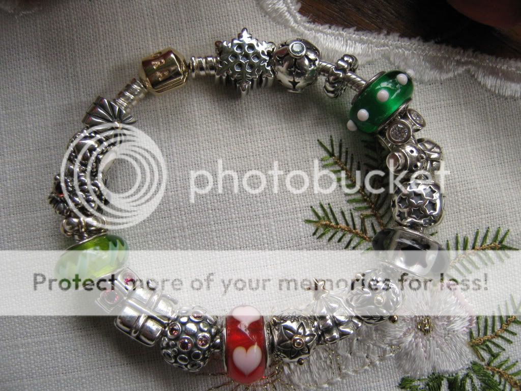 Xmasbracelet006.jpg