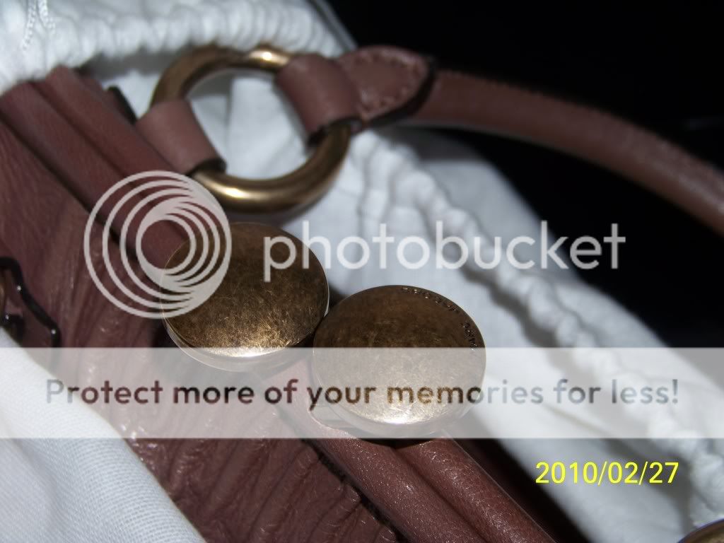 kisslock001.jpg