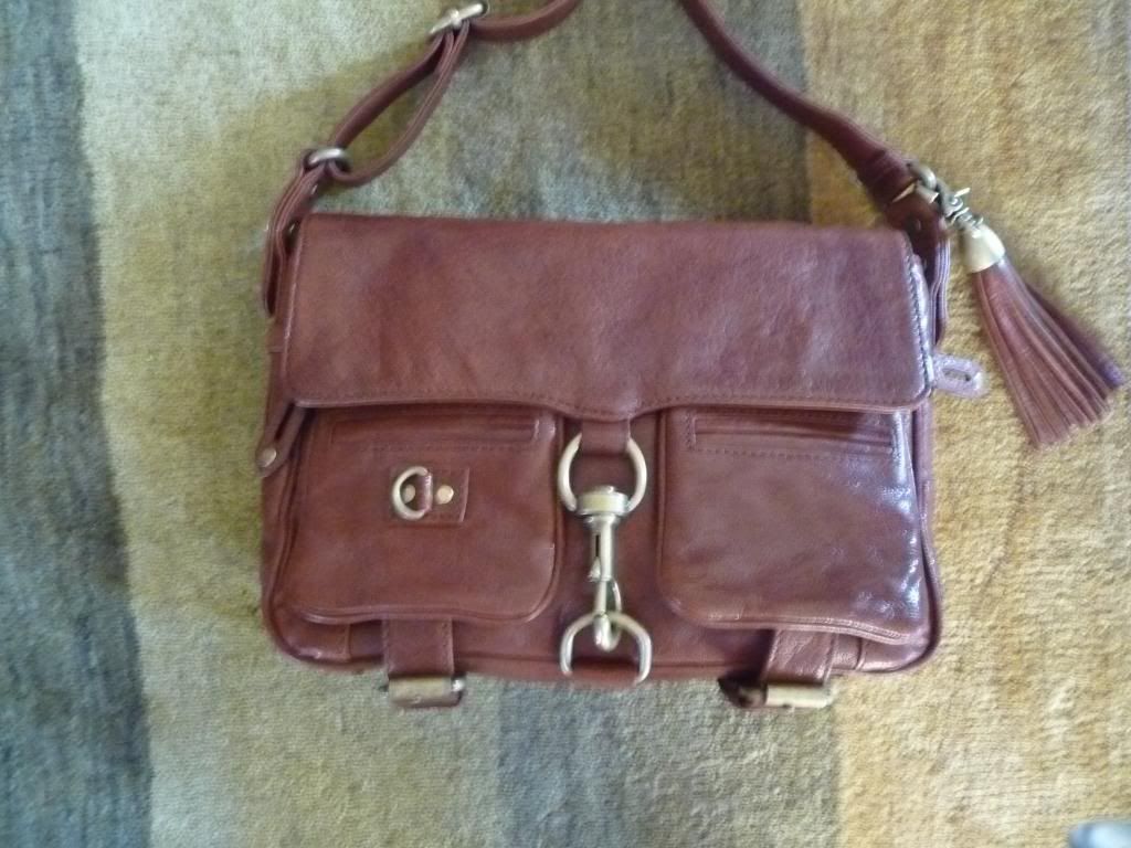 Adore027.jpg