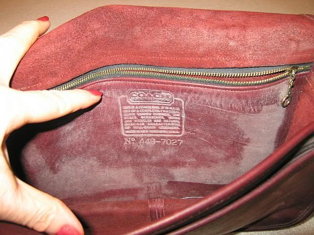MaroonFlapBag022.jpg