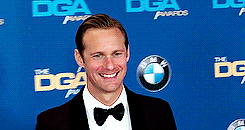 tumblr_o26p9cBo5u1rpotpgo5_250.gif