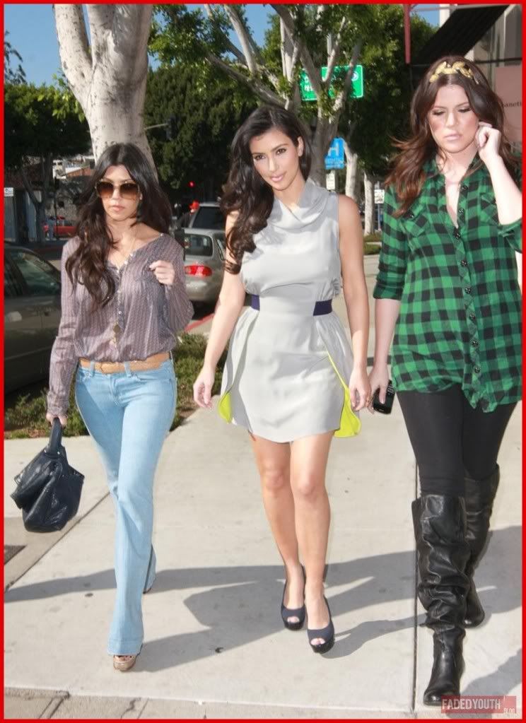 fp_2028924_the_kardashians_film_the.jpg