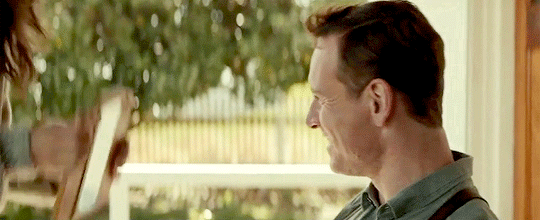 tumblr_ocfhlrebC31qzs7uio3_r1_540.gif