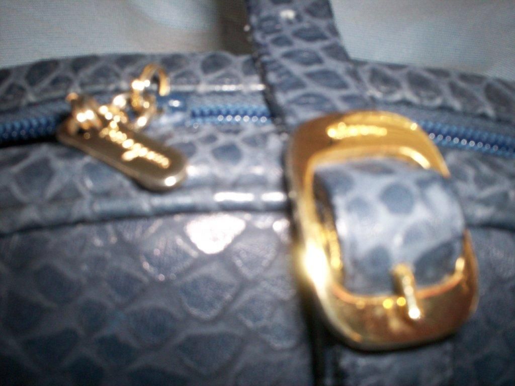 DesignerHandbags003.jpg