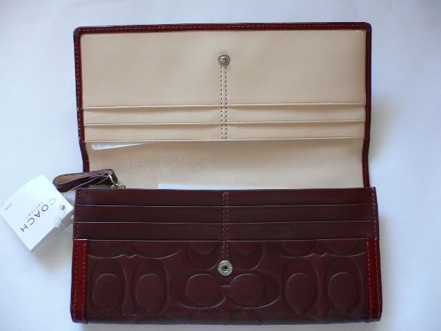 embossedwallet_inside3.jpg
