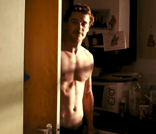 tumblr_lox4jxVOJG1ql5zj9.gif