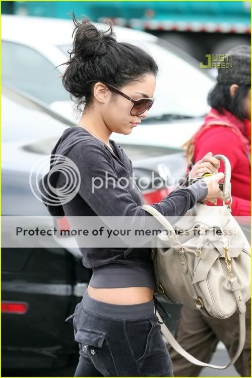 vanessa-hudgens-day-out.jpg