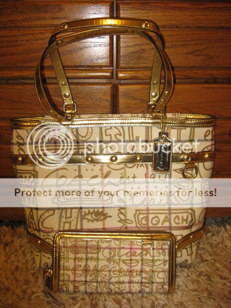 handbags383.jpg