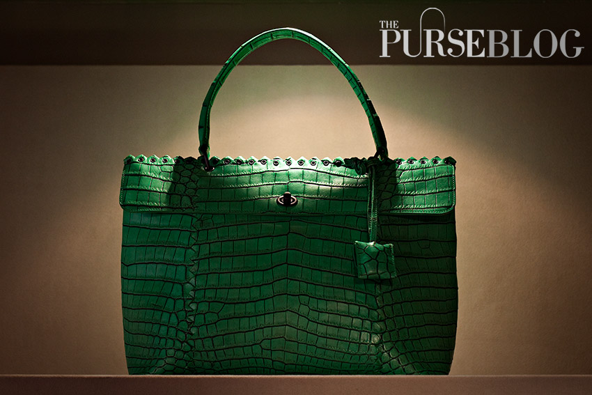 Bottega-Veneta-Esperanza-Cocco-Lave-Bag.jpg