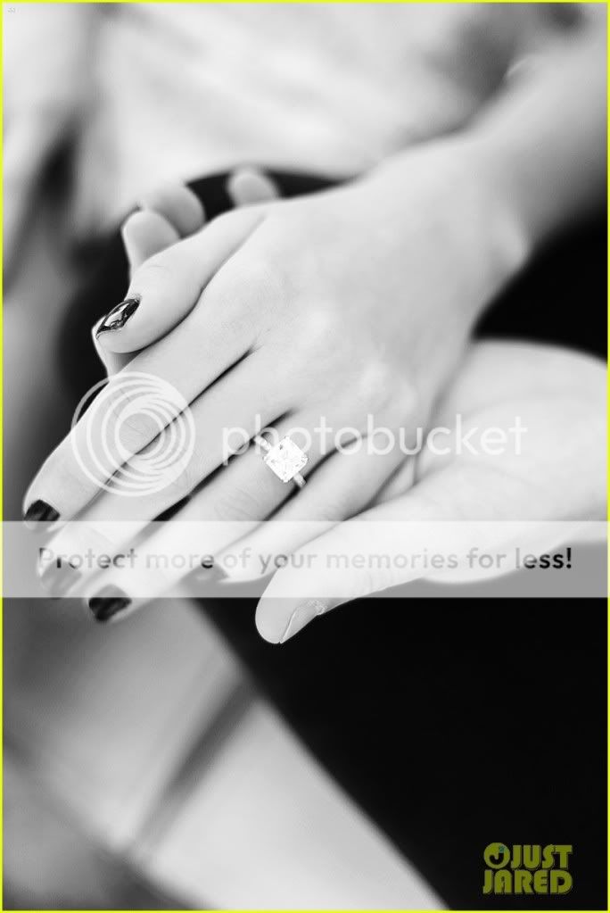 jared-followill-engaged-martha-patterson-01.jpg