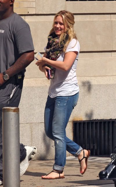 hilary-duff-8249-2.jpg