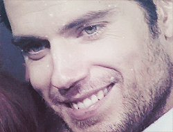 tumblr_mbalxu5Y6z1rei3gfo4_250.gif