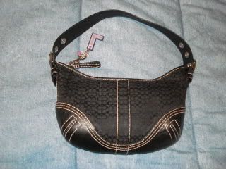 CoachBags001.jpg