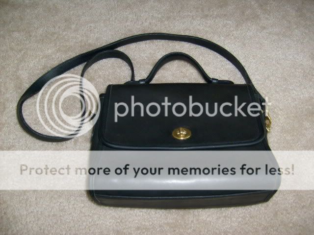 Coachvintagecourtbagauthpic1.jpg