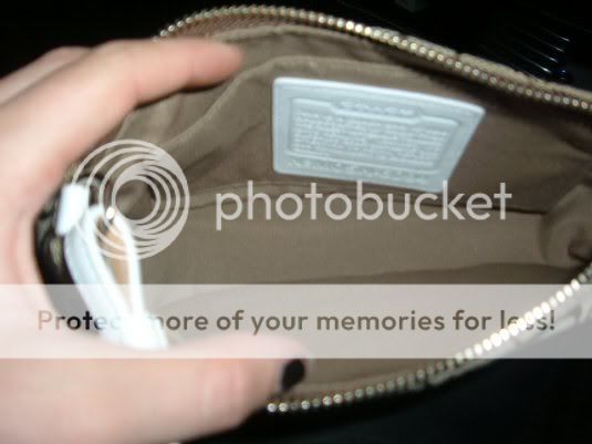 coachpurse2002.jpg