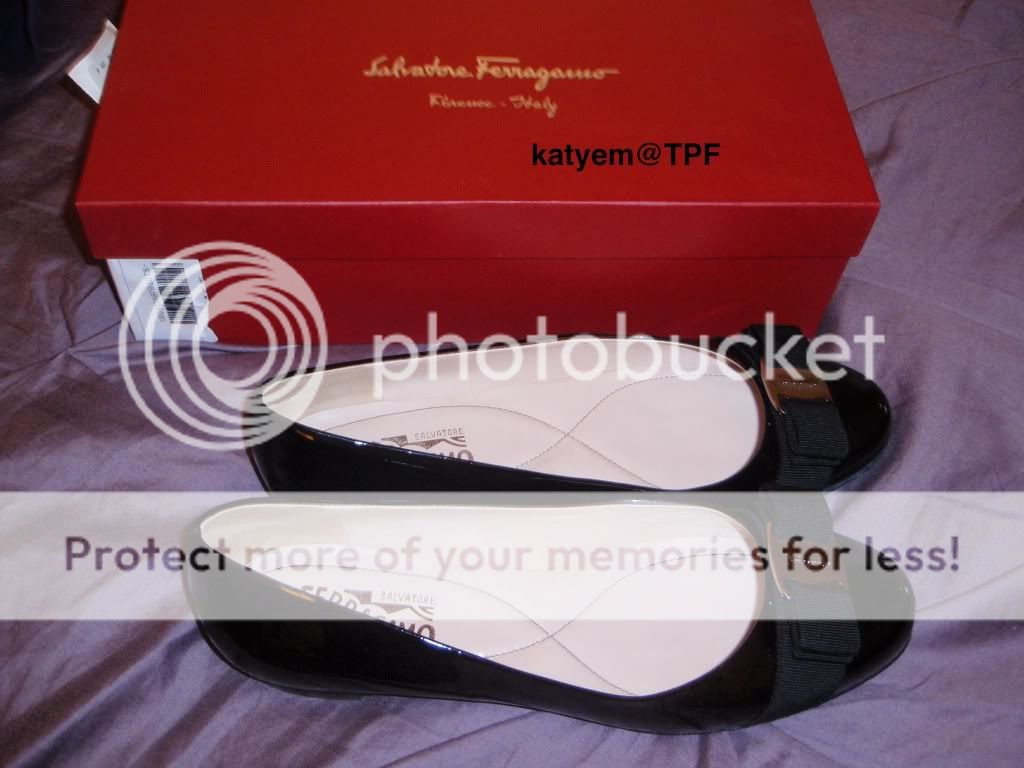 Ferragamo Varina Ballet Flats Review - Unwrapped