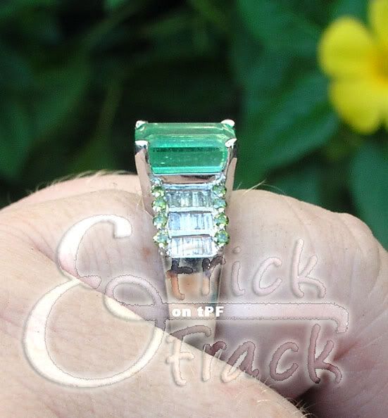 columb-emerald-side.jpg