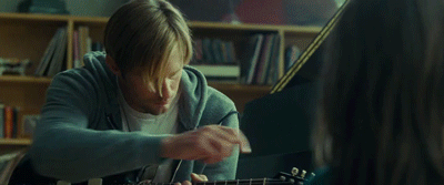 tumblr_mqipfn3GHK1qk4jbqo3_400.gif