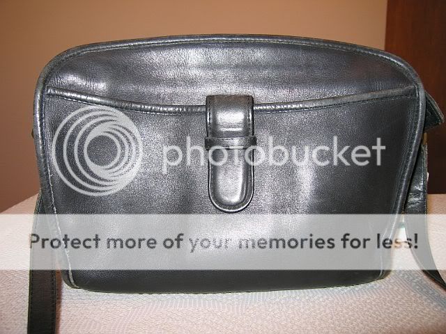 NavyZipBag003.jpg